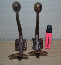 Paire d'anciens porte manteau