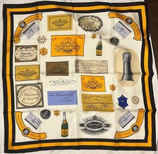 Foulard Carré 90 « Veuve