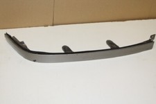 baguette de calandre avant droite 7700789901 RENAULT 21 diesel