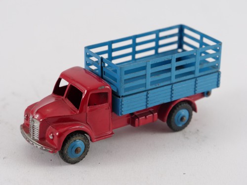 Dinky toys 343 farm - dinky,