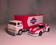 Hot Wheels 2019 Car Culture / Team Transport Nissan Fairlady Z & Hauler (1:64) 