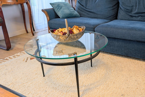 Table basse design attribuée