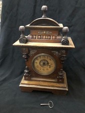 horloge pendule boite a