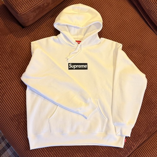 Supreme paris 10th - supreme,