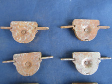 4 roulettes fer porte placard