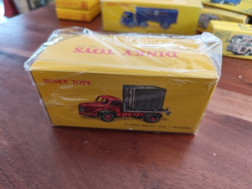 Dinky toys plateau berliet - toys,