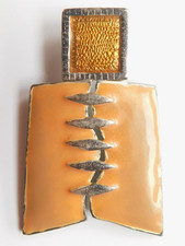 Broche métal Parfum PACO