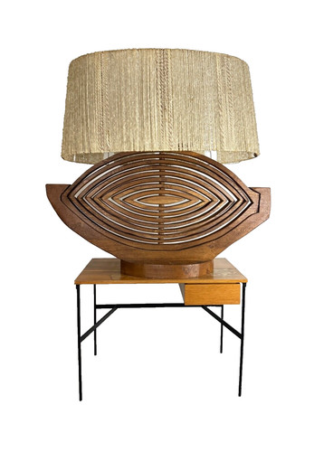 Ancienne lampe monumentale