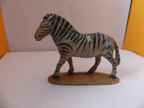 Figurine quiralu animaux du - ,