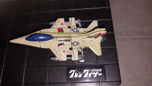 Robot transformers avion 16 - f,