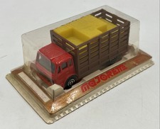 Camion fourrager Mercedes au