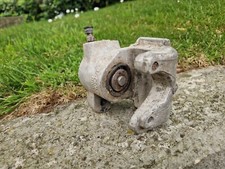 R8 étrier frein arriere