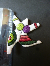 5 Pin's Fabric Handmade Yarn Niki by ST Saint Phalle