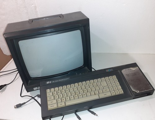 Ancien ordinateur clavier - ancien,