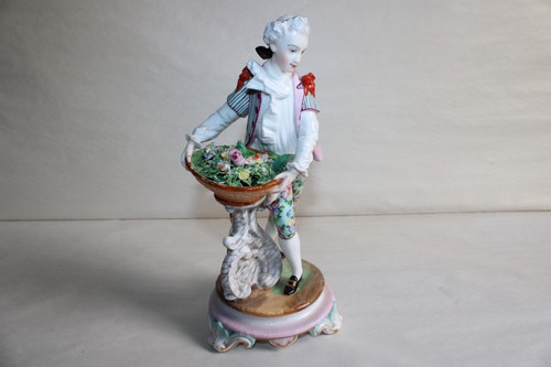 Ancien sujet porcelaine - en,