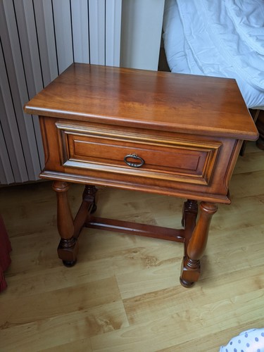 Table chevet merisier - chevet, en