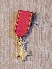 Rare Médaille reduction