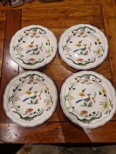 4 Superbes Assiettes  Creuses