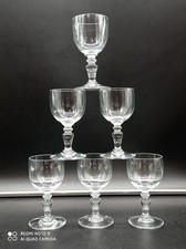 6 verres à vin blanc en Cristal de BACCARAT modèle Géranium , signés, H11,5 cm .