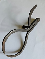 ANCIEN OUTIL DE MESURE COMPAS EN FER FORGÉ