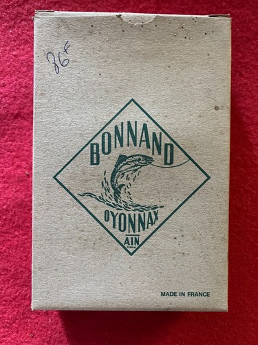 Pêche ancienne boîte - /,