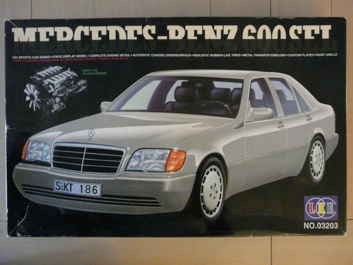 Maquette voiture lee - 1/24, ref
