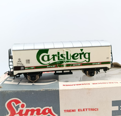 Wagon marchandises couvert - marchandises,