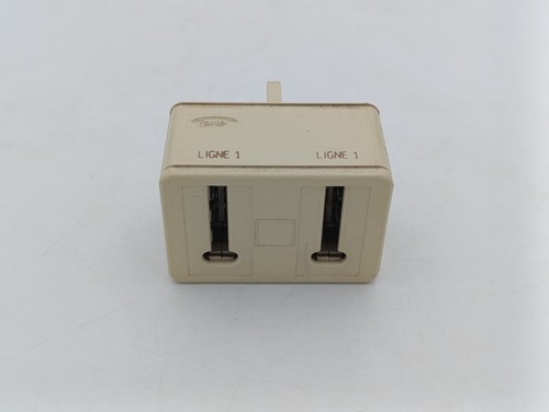 Adaptateur double prise