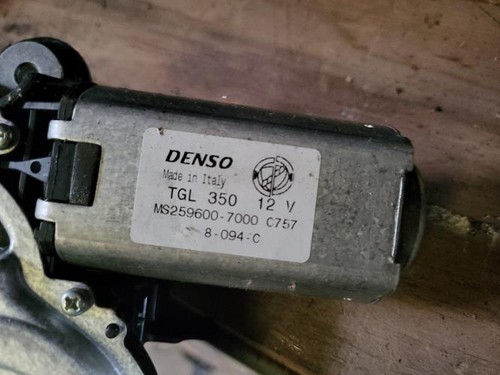 Moteur essuie glace arriere