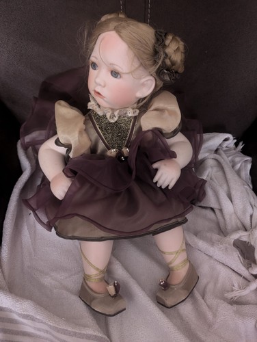 Rare poupée artiste - poupée, alberon