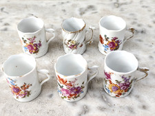 6 TASSES à MOKA - PORCELAINE