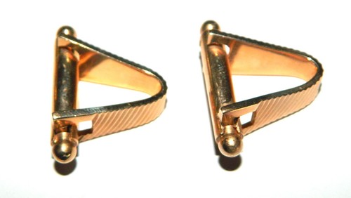 Jolie paire boutons de - de,
