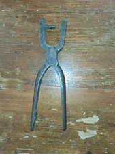 OUTIL  ANCIEN de cordonnier PINCE emporte pièce, 21 cm, BE