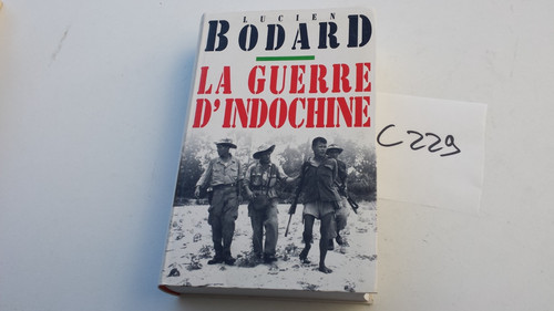 C229 livre la guerre - livre.,