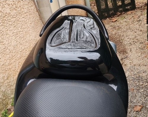 Capot selle suzuki 650sv - capot,