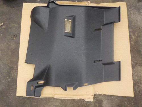 Cache interieur boite a - de,