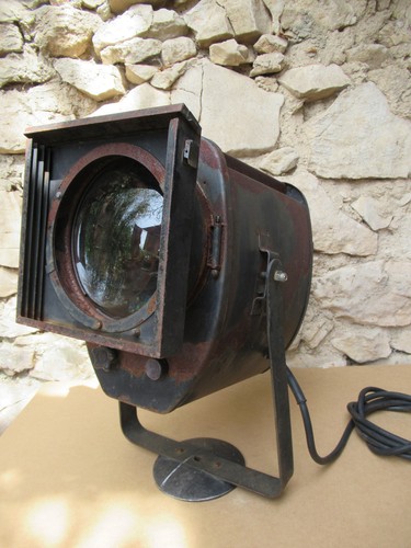 Projecteur théatre spectacles - théatre,