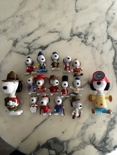 LOT 14 FIGURINES VINTAGE Mc