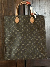Louis Vuitton Sac Plat