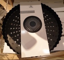 MOULE À TARTE / Pie pan /