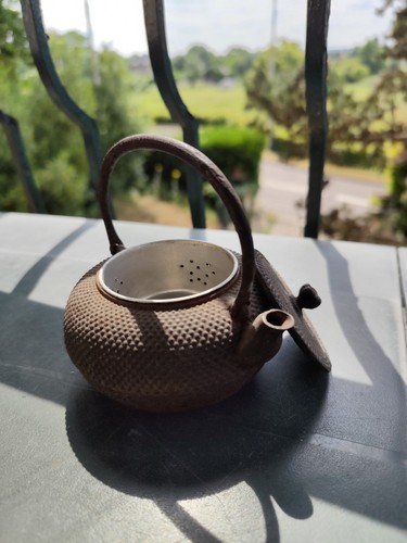 Petite théière type - théière, de