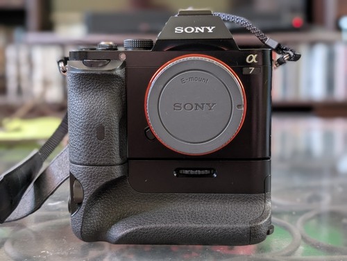 Sony grip complets dans - +,