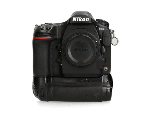 Nikon d850 d18 150 - +, <150.000
