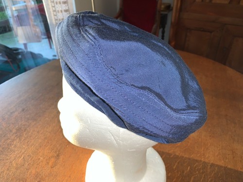 Ancien chapeau femme - , tissu
