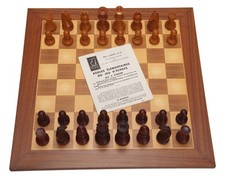 Ancien Jeu d'Echecs Pièces &