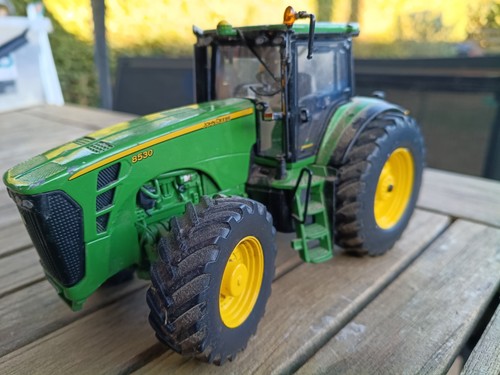 John deere 8530 - john,