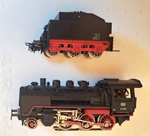 Marklin 3003 locomotive - , a