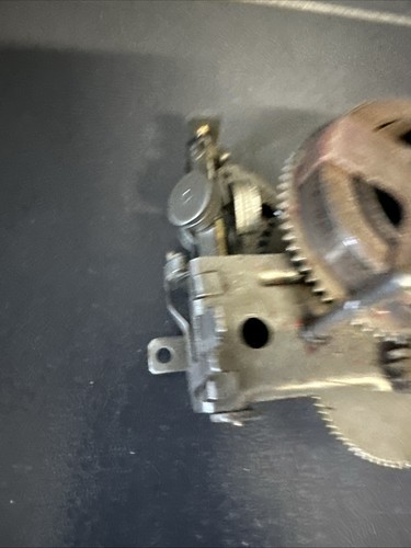 Ancien moteur de - ,