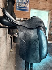 County Inspiration Dressage Saddle 17" Seat MN Black