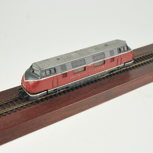 Trix express locomotive diesel - locomotive,